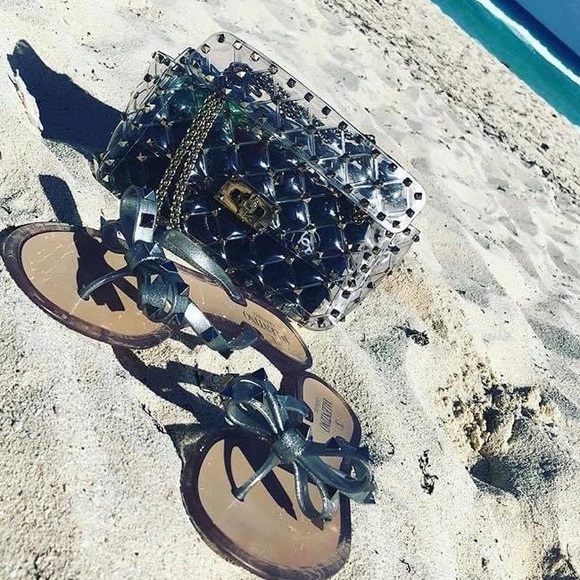 Whos loving the summer weather ? 🏝🌞 #notforsale - Picture 1 of 1